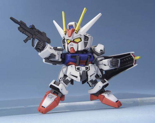 GUNDAM - BB246 Strike Gundam - Model Kit - 3