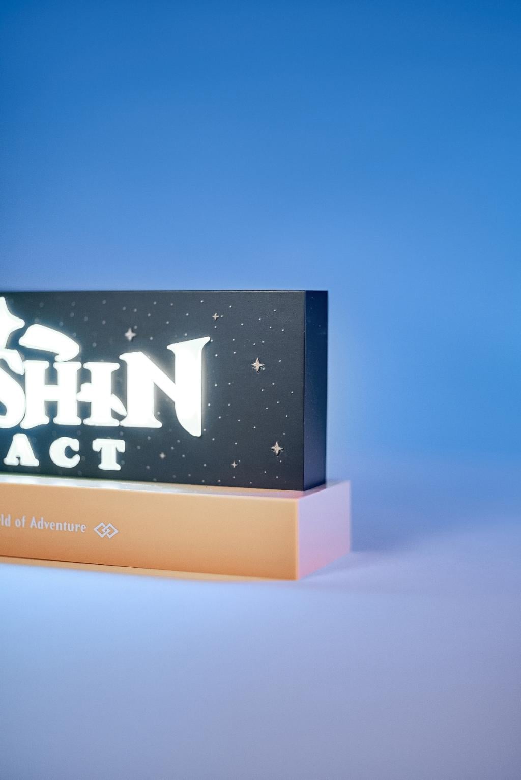 genshin-impact-step-into-a-vast-magical-world-of-adventure-lampe