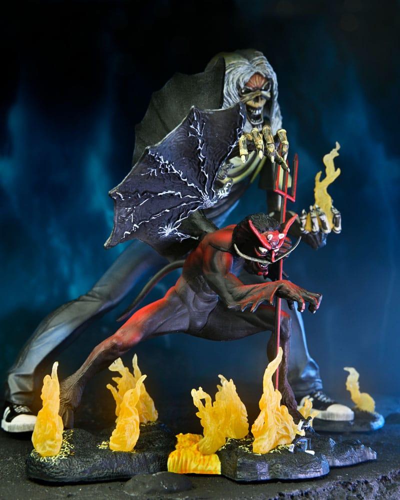 IRON MAIDEN - Number Of The Beast 