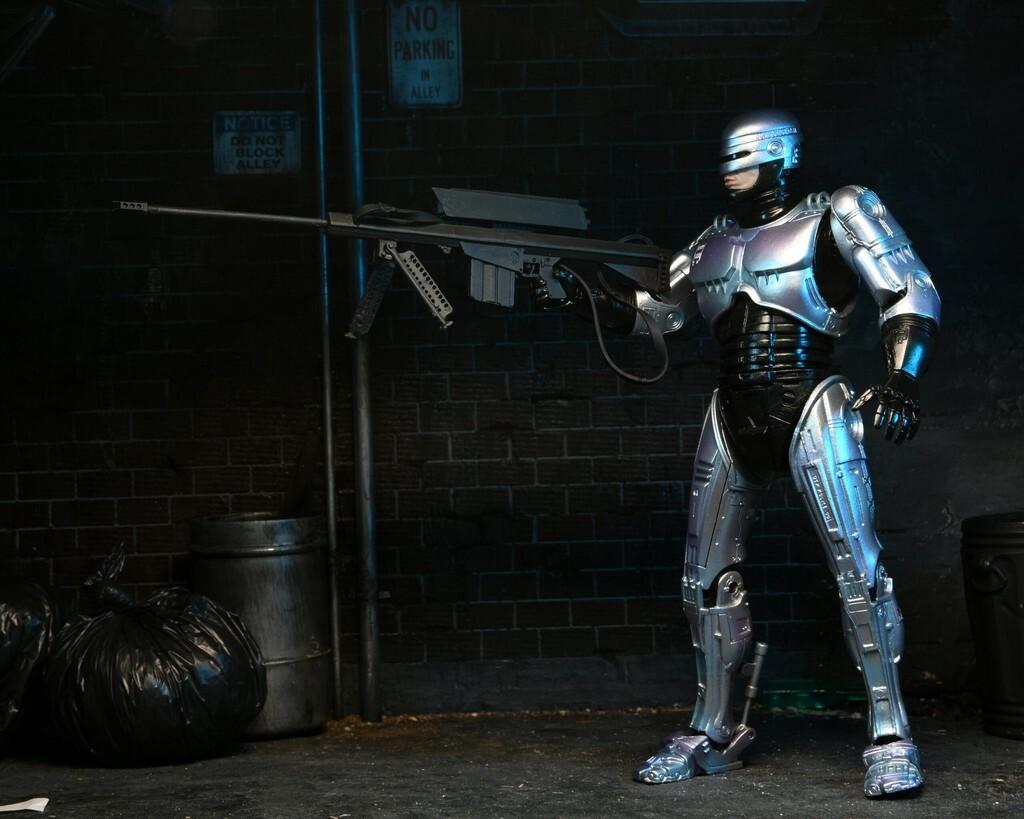 ULTIMATE ROBOCOP - Robocop  - Action Figure 20cm - 4