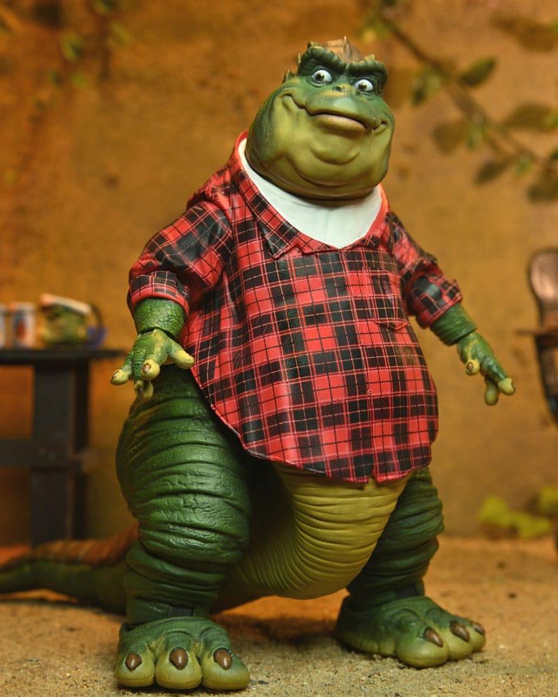 DINOSAURES - Earl Sinclair - Figurine Ultimate 18cm - 2