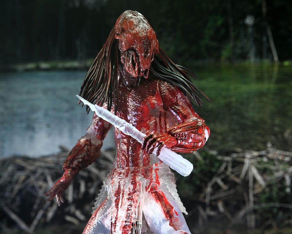 PREY - Ultimate Feral Bear Blood Predator - Ultimate Figurine 18cm - 2