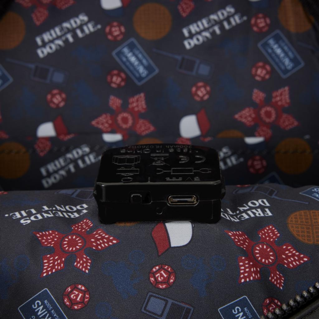 STRANGER THINGS - 10ème Anniversaire - Mini Sac à Dos Loungefly - 5