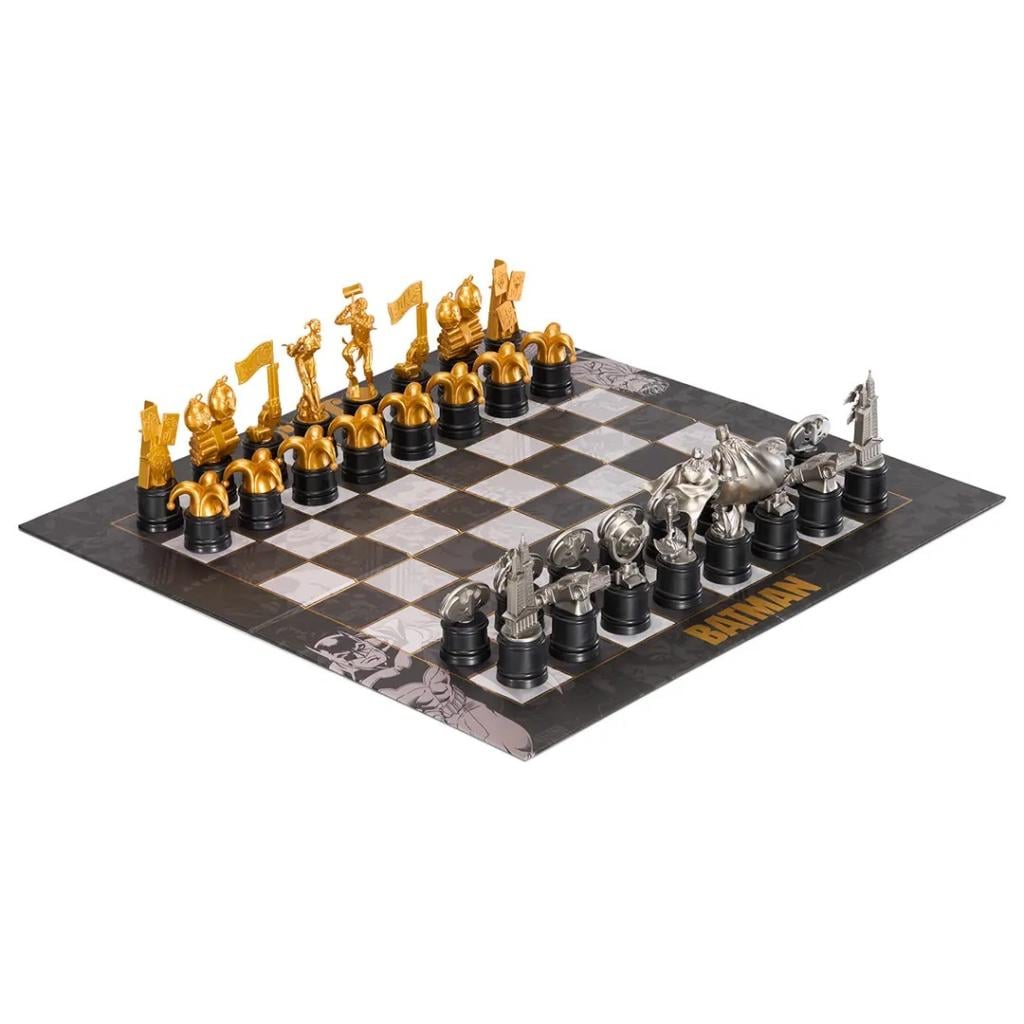 DC - Batman vs The Joker - Chess Game - 5