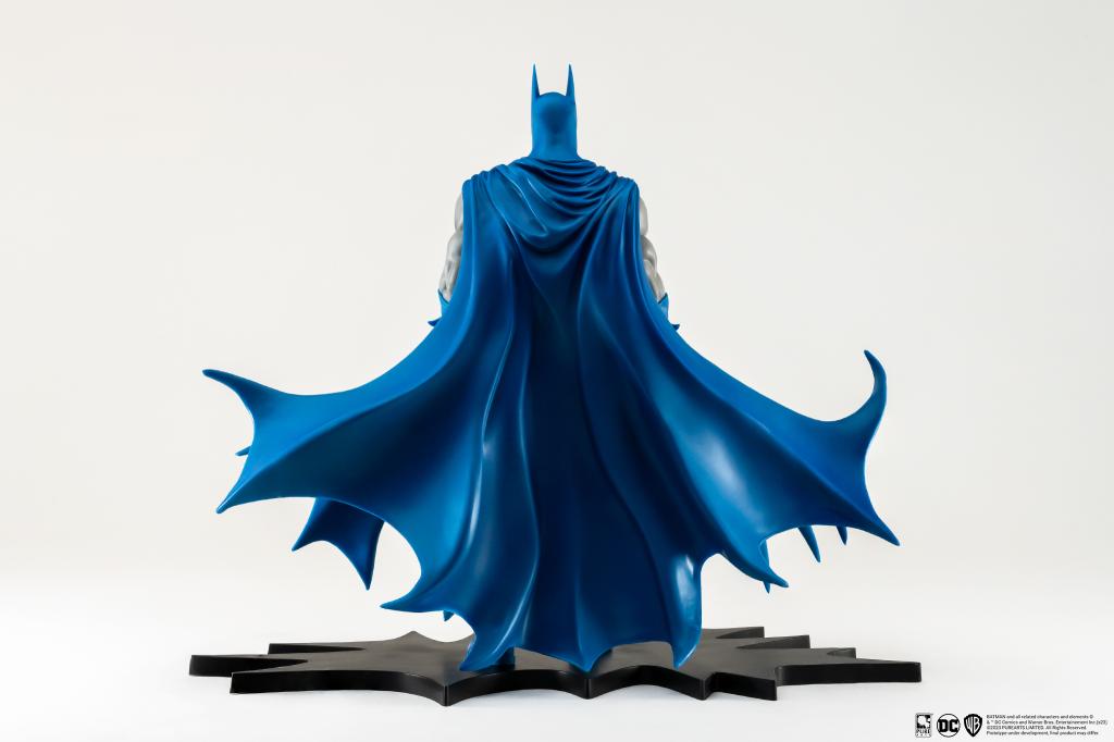 DC HEROES Batman "Classic Version" Statue 1/8 28cm