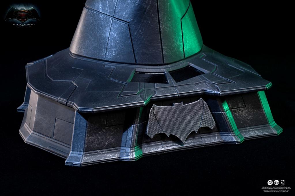BATMAN V SUPERMAN - Armored Batman Helmet - Replica 1/1 - 5