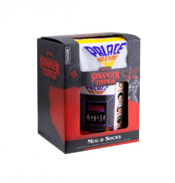 STRANGER THINGS - Mug et Chaussettes - 2