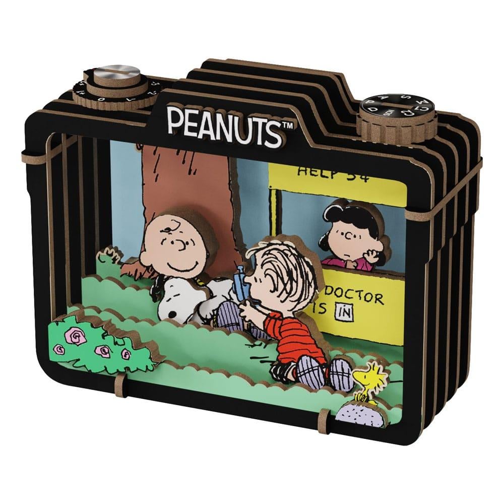 PEANUTS - Summer Snapshot - Wood Model Kit Theater - 2