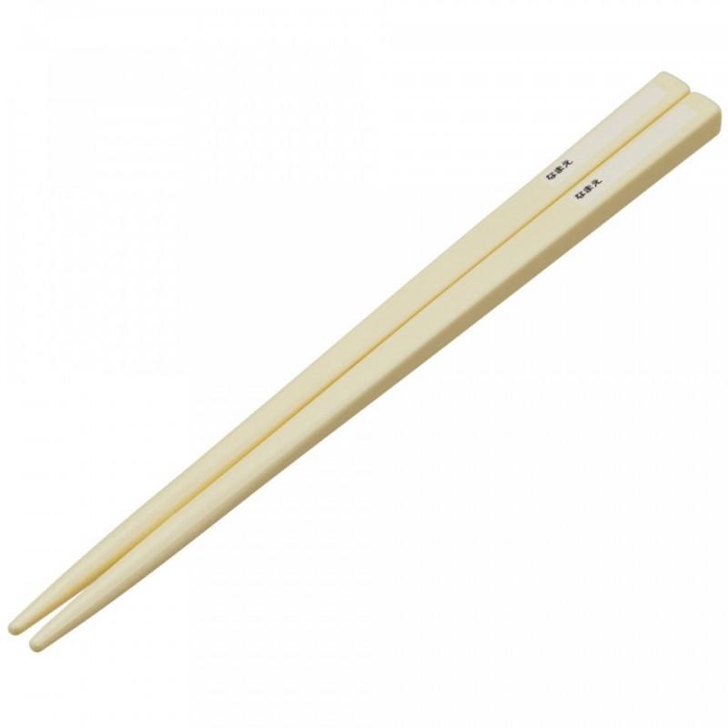 STUDIO GHIBLI - Mon voisin Totoro - Boite de baguettes 16.5cm - 3