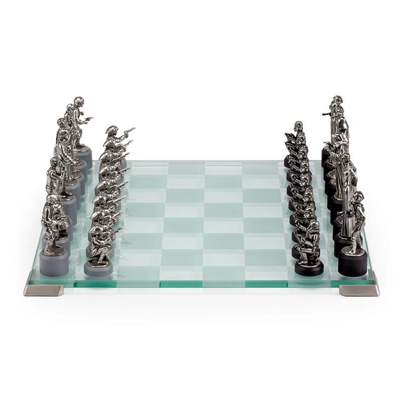STAR WARS - Prestigious Glass & Pewter Chess Set - 2