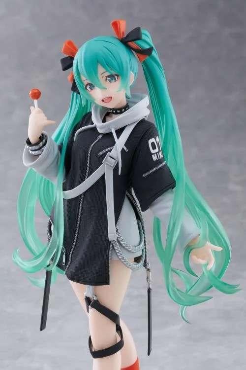 HATSUNE MIKU - Fashion Punk Figure - 18cm - 4