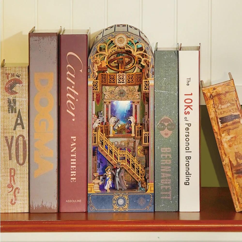 BOOK NOOK KIT - DIY- Spacetime museum - 279pcs + LED Light - 3