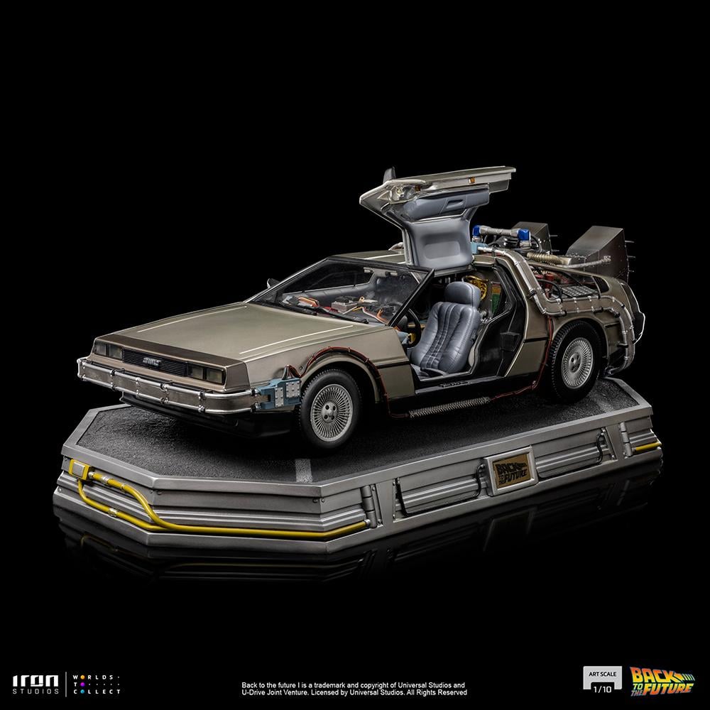 Figurine Neca Figurine Retour Vers Le Futur DeLorean Doc Brown