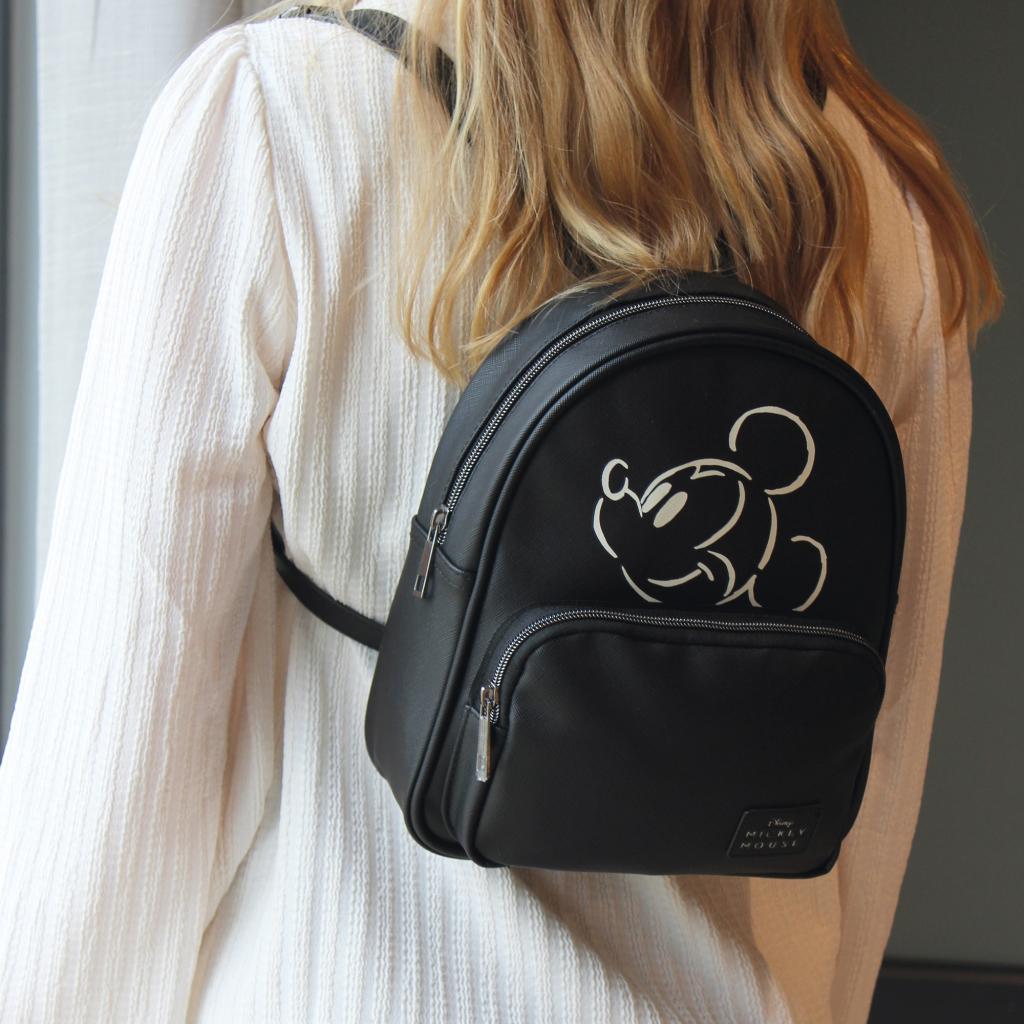 DISNEY - Sweet About Me - Drawing Mickey - Backpack - 5