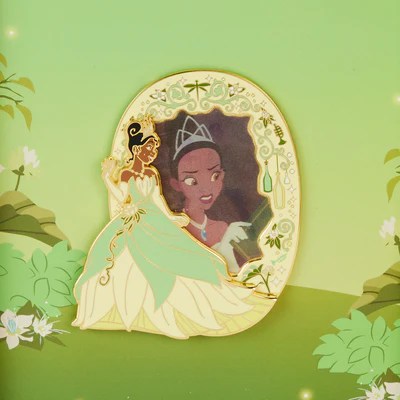 LA PRINCESSE ET LA GRENOUILLE - Tiana - Pins 8cm Loungefly - 3