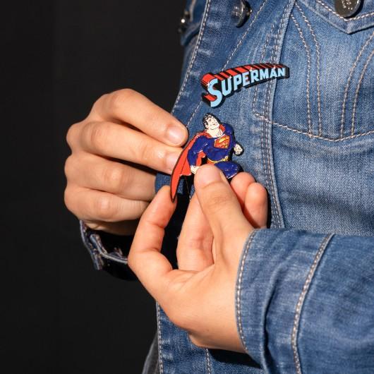 SUPERMAN - Set of 4 Pin's - 4