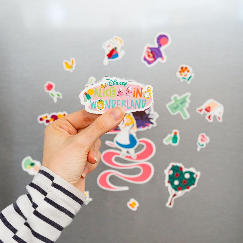 ALICE IN WONDERLAND - Cheshire Cat - Magnets Set - 2